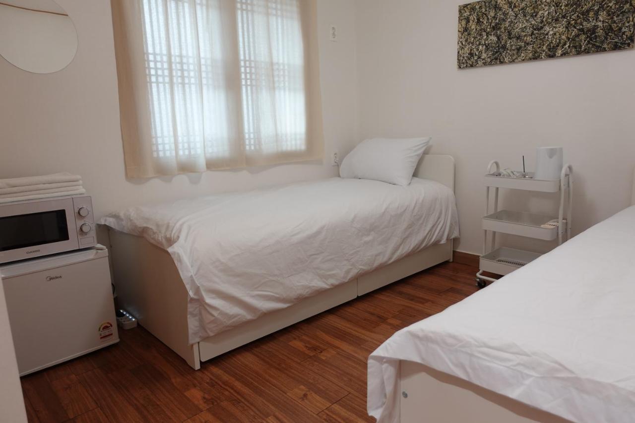 Hostel Jl In Chung-Jeong Сеул Екстер'єр фото