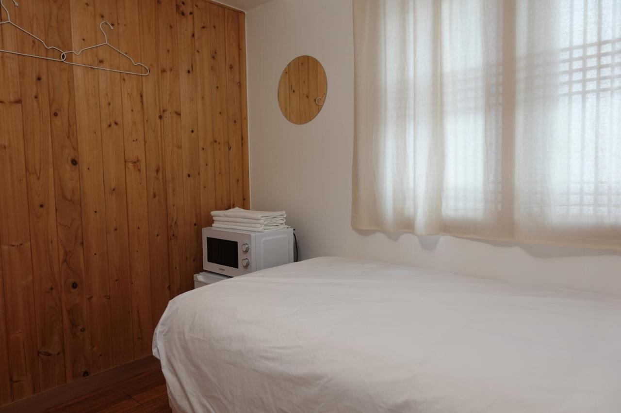 Hostel Jl In Chung-Jeong Сеул Екстер'єр фото