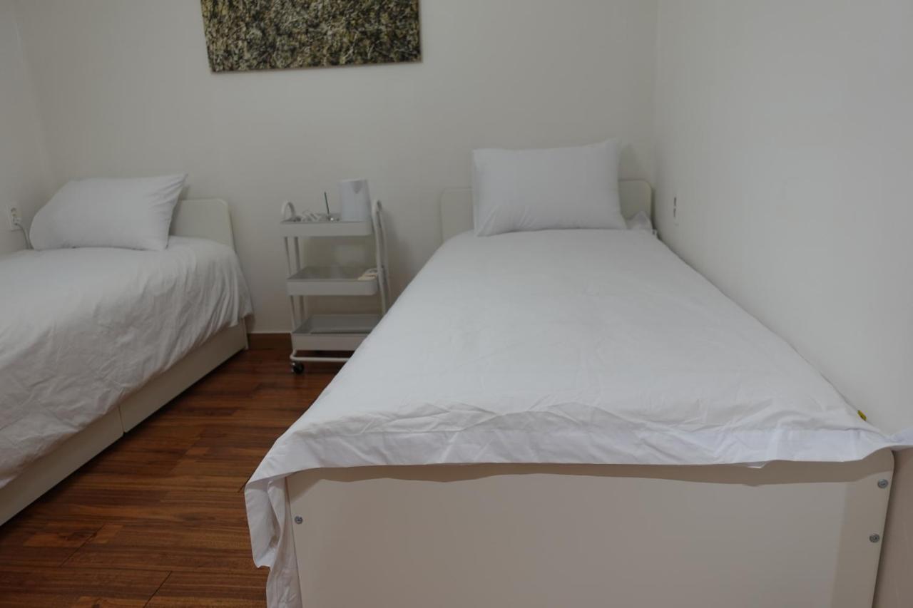 Hostel Jl In Chung-Jeong Сеул Екстер'єр фото
