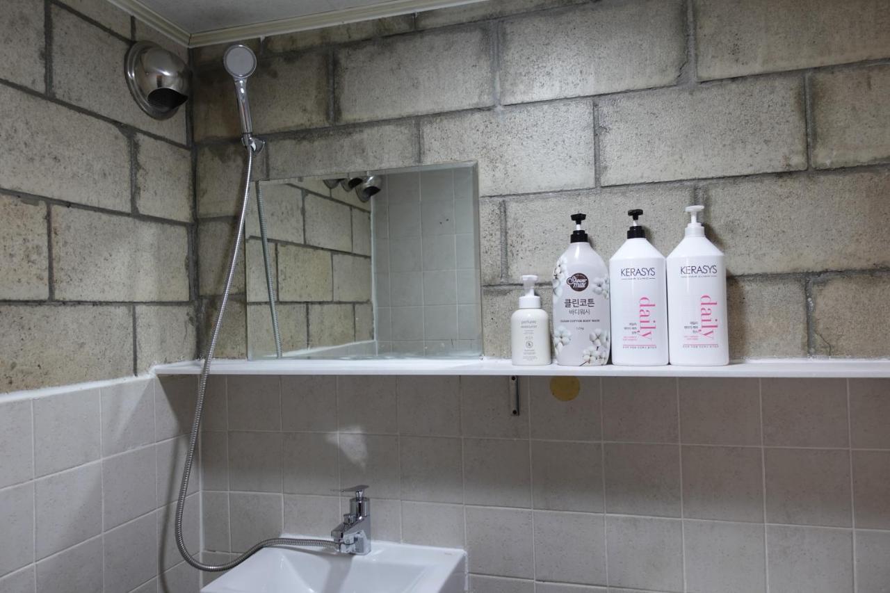 Hostel Jl In Chung-Jeong Сеул Екстер'єр фото
