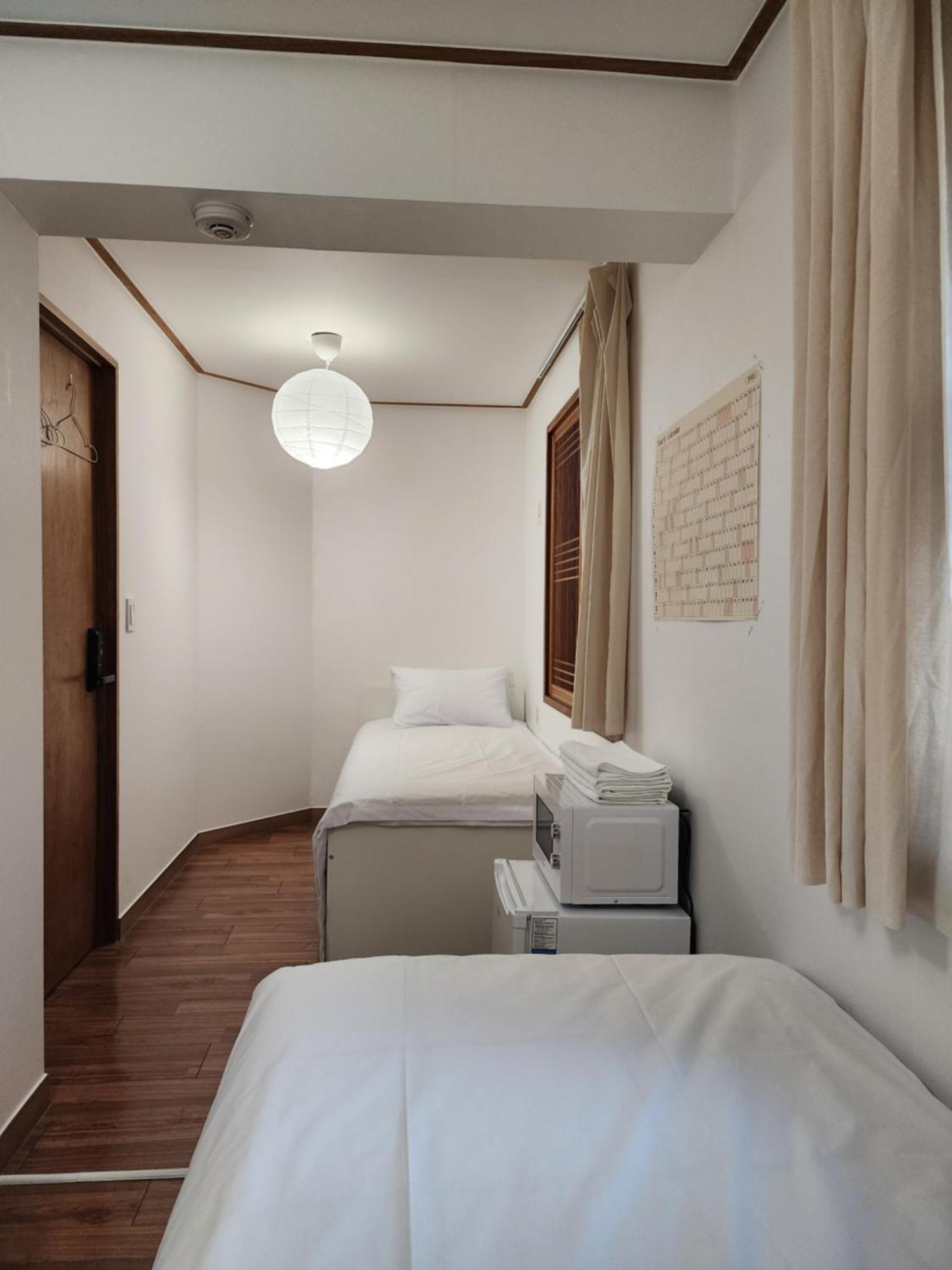 Hostel Jl In Chung-Jeong Сеул Екстер'єр фото