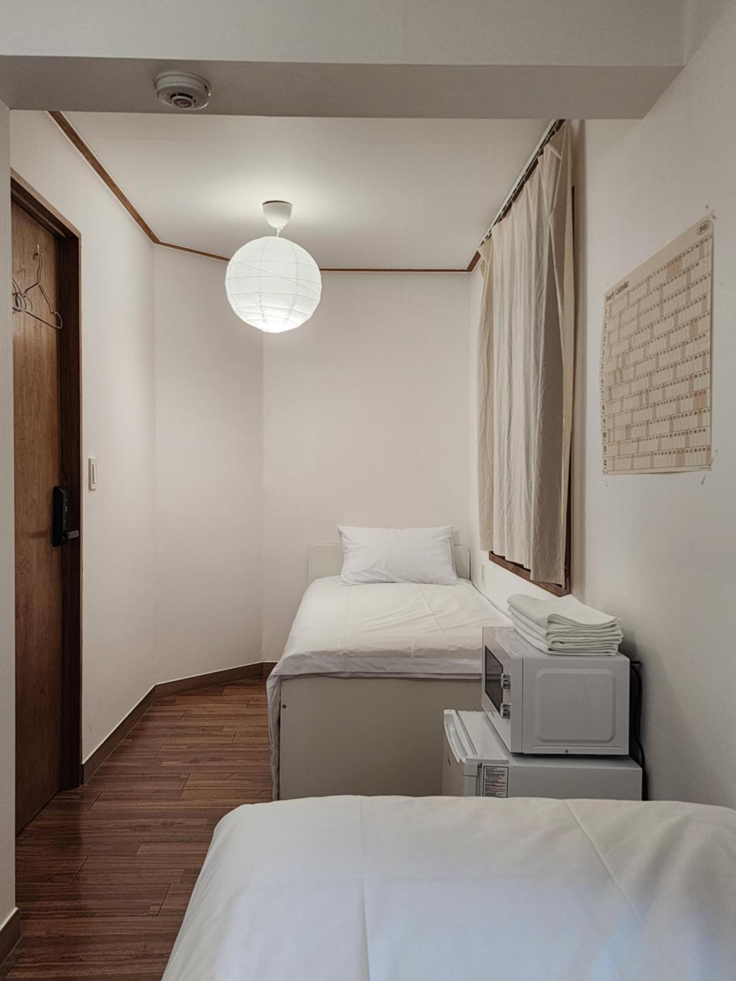 Hostel Jl In Chung-Jeong Сеул Екстер'єр фото